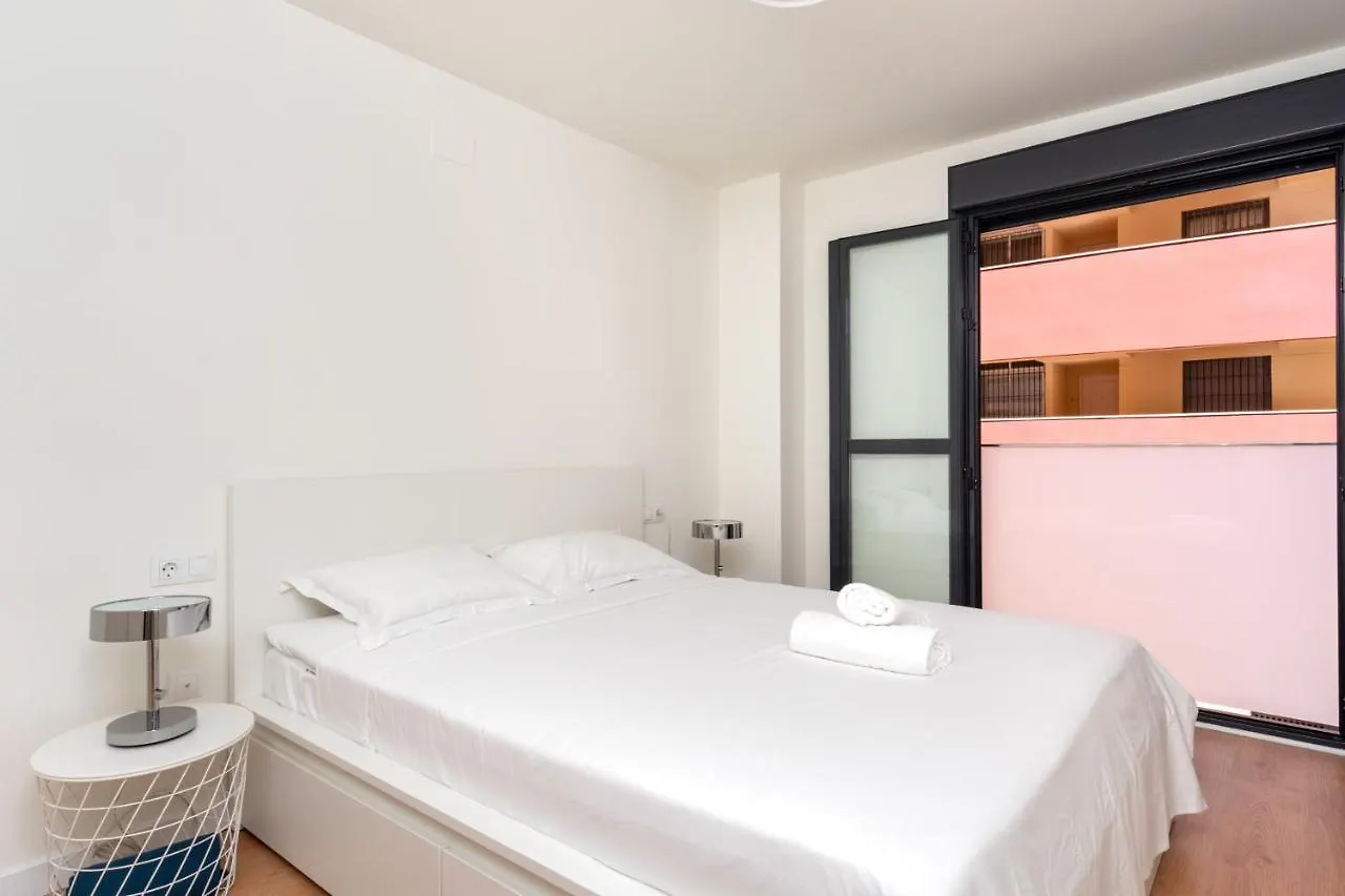 Central Fuengirola Couples Apartment By Costarentals - Ref 131