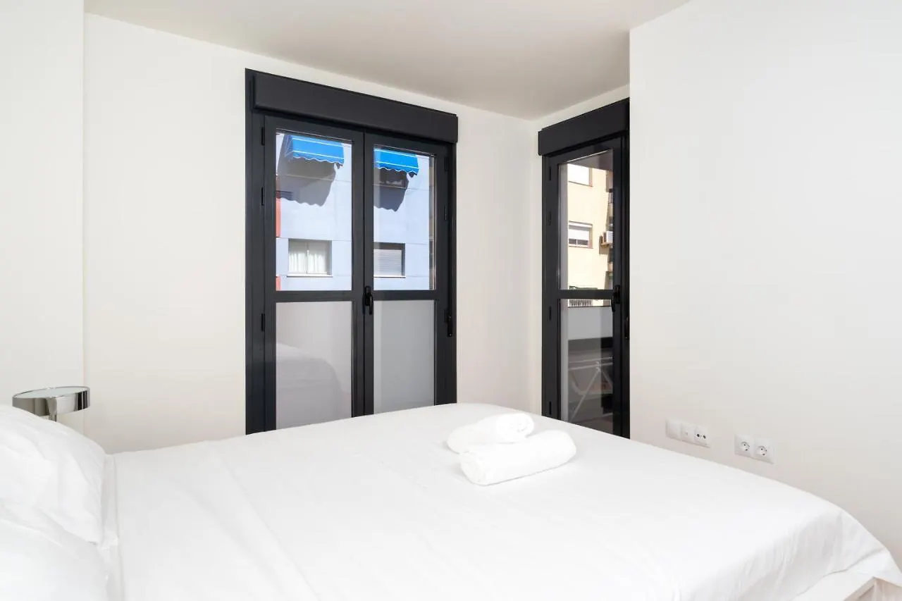Central Fuengirola Couples Apartment By Costarentals - Ref 131